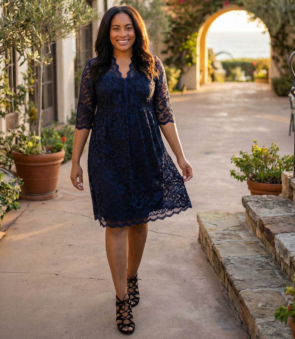 Plus Size V-Neck Scallop Lace Dress - Navy