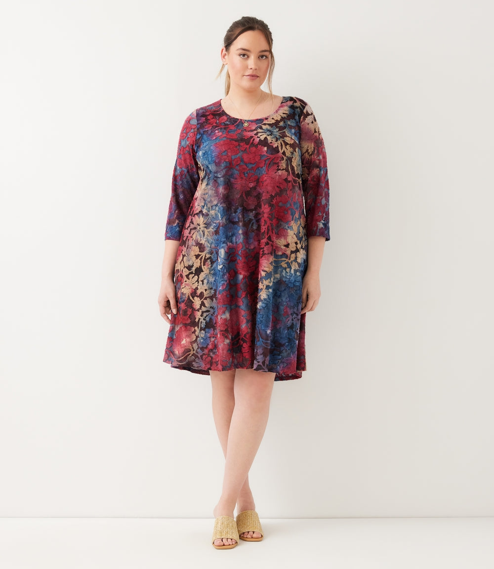 Plus Size 3/4 Sleeve Tie-Dye Burnout Trapeze Dress